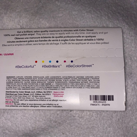 NWT Color Street Holidaze shimmering beautiful nail polish sheets instant mani! - Picture 4 of 4